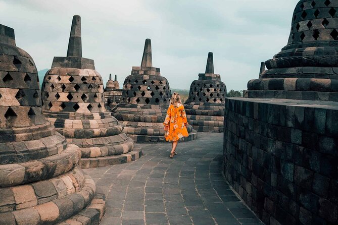 From Semarang port: Borobudur Temple excursion - Cruise Ship Traveler - Snacks, fruit, and a small local touch