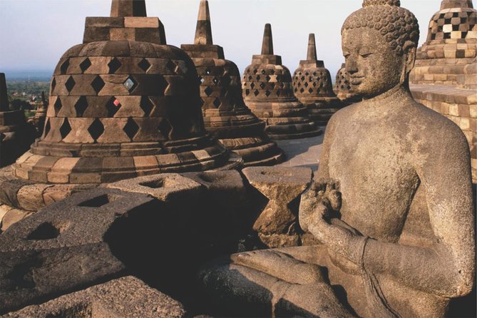 From Semarang Port: Borobudur Temple Private Shore Excursion - Meeting your guide at Tanjung Emas Harbour