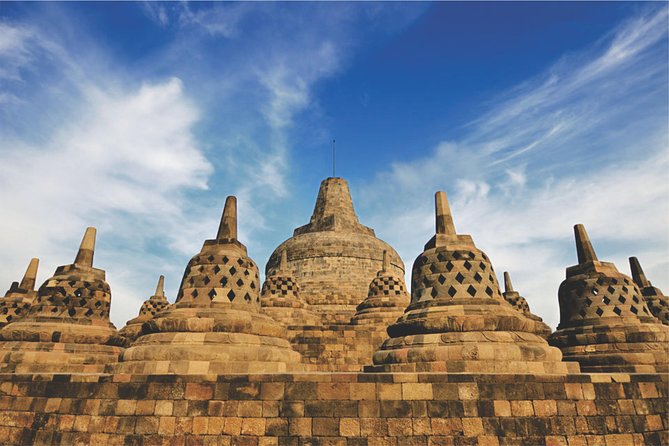 From Semarang Port: Borobudur Temple Private Shore Excursion - Entering Borobudur and seeing 504 Buddhas