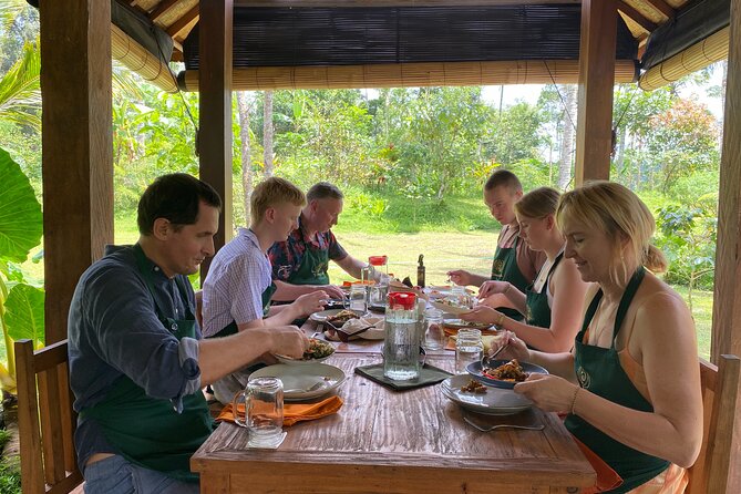 From Ubud: Authentic Bali Farm Cooking School & Organic Farm - What to bring and how to plan the day