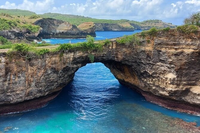 Full-Day Nusa Penida Snorkeling Adventure from Bali - Kelingking Beach and the famous cliff view