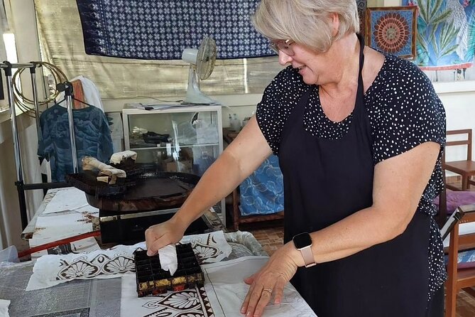 Full Day Private Batiks Class and Explore Miniature Park - Taman Mini: Indonesia in one very large park
