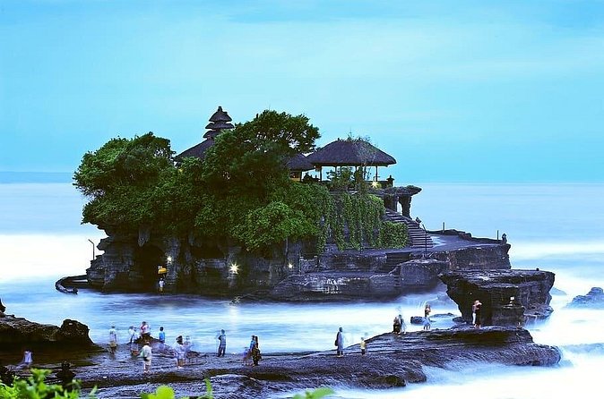 Full Day Private Water Temples Tour in Bali - Transport, lunch, and what the $42 covers