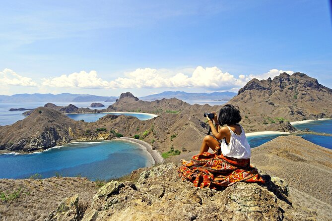 Full Day Trip to Explore 6 Destinations in Labuan Bajo and Komodo - Komodo Island: seeing the dragons responsibly