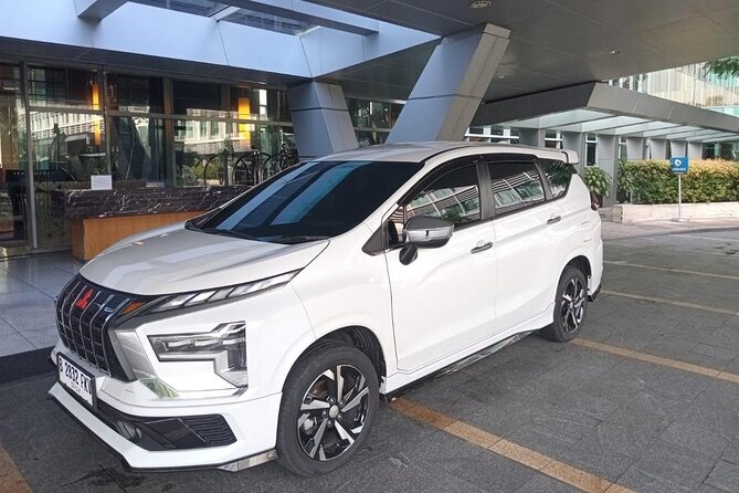 Fullday 10 hours rent a car in Jakarta city with toll & parking - Using the car for sightseeing, meetings, or errands