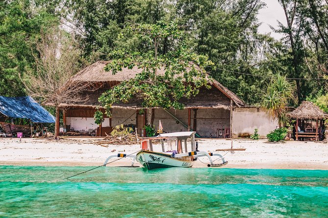 Gili Islands Private Tour: Gili Trawangan, Gili Meno & Gili Air – Full Day - Gili Trawangan: lunch and several hours by the shore