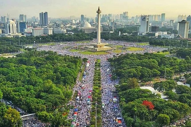 Half Day 5 Hours Jakarta City Tour - Forty-five minutes among the streets of Jakarta Old Town