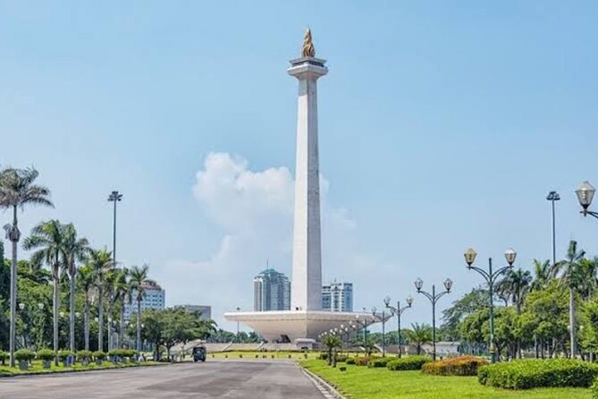 Half Day Jakarta Private Tour in two highlight place - What this Jakarta tour is really designed to do