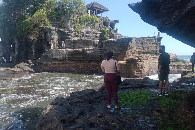 Half Day Tanah Lot Temple Private Guided Tour - Tanah Lot: Bali’s famous sea temple