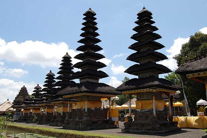 Half Day Tour: Tanah Lot Sunset & Taman Ayun Temple Included Entrance Ticket - Is $36 good value?