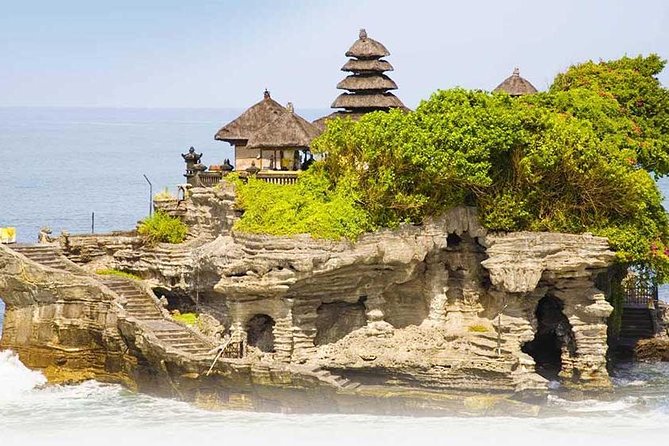 Half Day Tour: Tanah Lot Sunset & Taman Ayun Temple Included Entrance Ticket - Tanah Lot: the coastal stop that earns the late hour