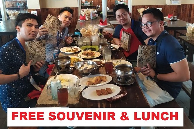 Halfday Excursion Old city Batavia with Lunch and Souvenir - Merdeka Square, Monas, and the final city landmarks