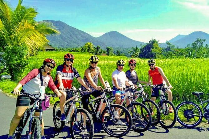 Halo Bike Cycling Tour Downhill - Lunch at Yoga’s House and the short cooking class