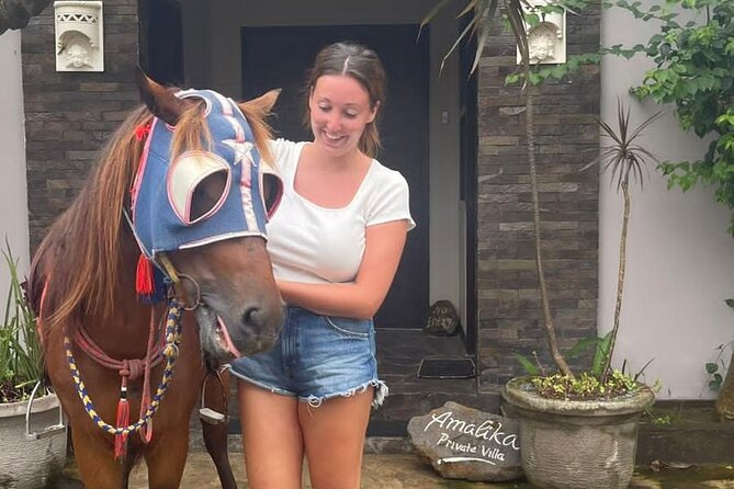 Horse Ride On The Beach Gili Islands - Who Will Enjoy This Best?