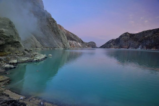 Ijen Blue Fire & Sunrise Sharing Tour - Leaving Banyuwangi at 11:30 pm