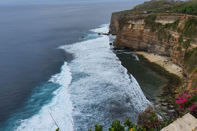 Incredible Uluwatu Temple Sunset & Kecak Fire Dance - Is $25 good value?