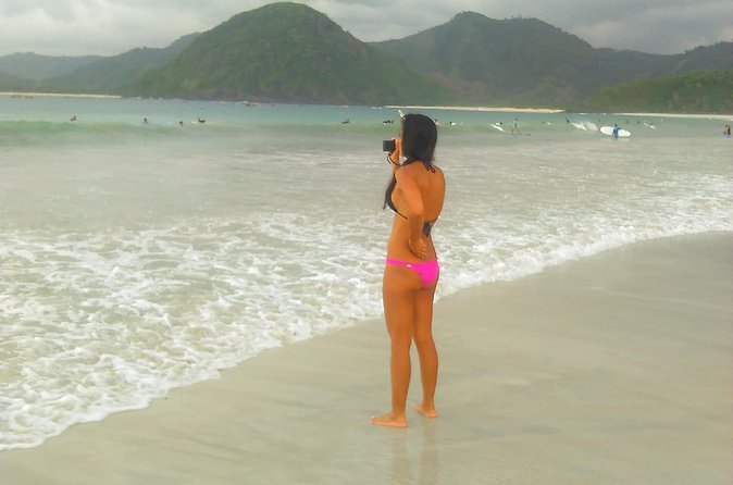 Instagramable Beach Hopping Trip - Mawun Beach and the value of a private schedule