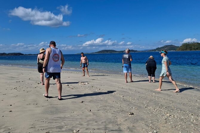 Island Hoping 5 Gili : Gili Gede, Asahan, Rengit, Layar & Goleng - The Private Tour Advantage