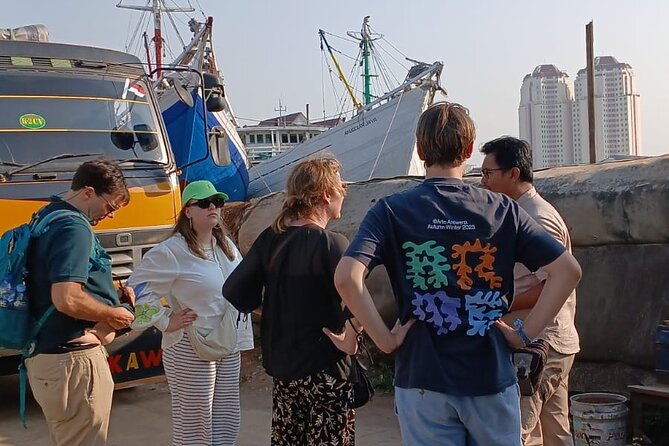 Jakarta Half Day Visit The Monument with Highlight City Tour - Kota Tua, canals, and Batavia