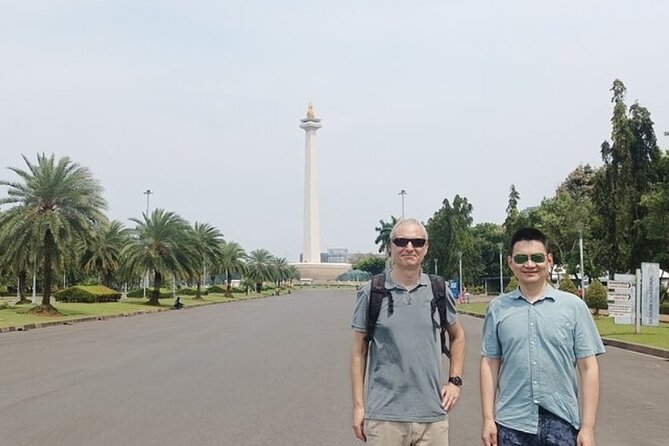 Jakarta Indonesian Culture in half Day - Glodok Chinatown brings street life into the route