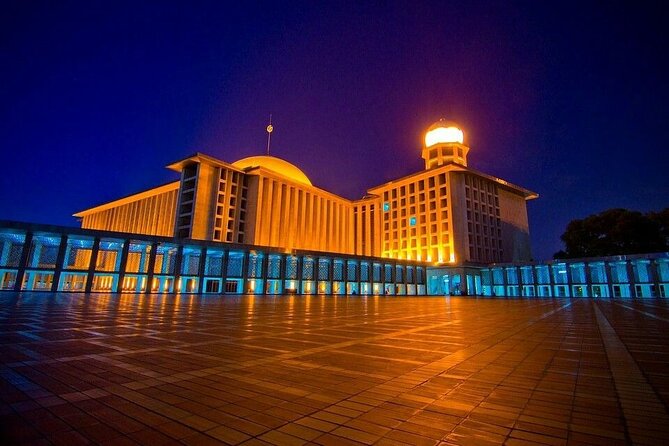 Jakarta Night Tour : Enjoyable Night time in Jakarta (Hotel Pick-up) - PIK, food stalls, and a modern finish