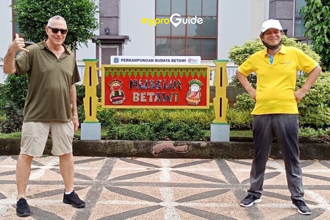 Jakarta Private Cultural Day Tour with Transport - Pasar Baru And Its Sikh Heritage