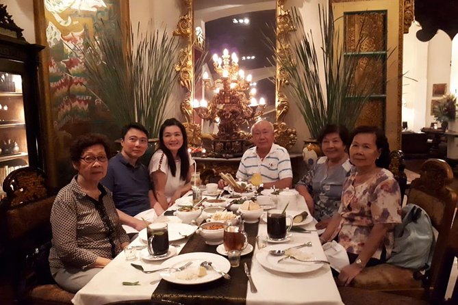 Jakarta Private Tour with local Guide & Lunch - Jakarta Old Town and Fatahillah Square