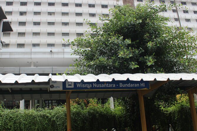 Jakarta Walking Tour with MRT and Multilingual Guide - Why This Route Works for a First Look at Jakarta