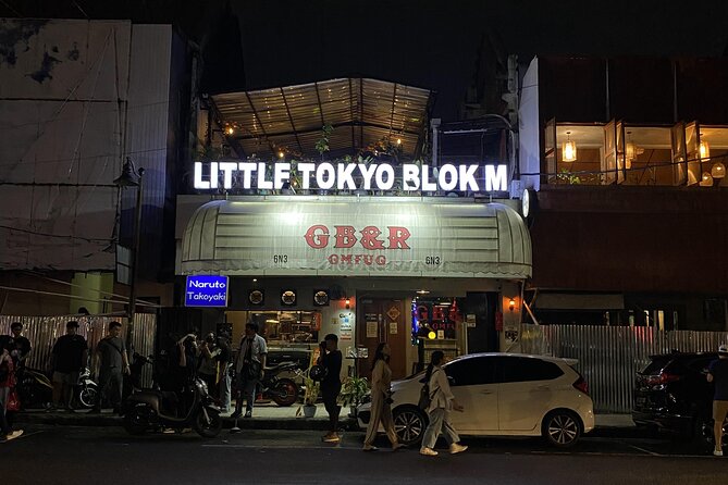 Jakarta Walking Tour with MRT and Multilingual Guide - Blok M: Four Hours for Food, Shops, and Little Tokyo