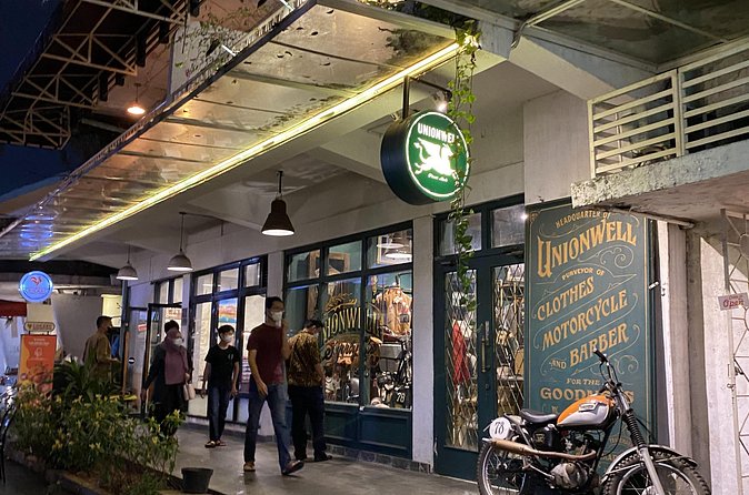 Jakarta Walking Tour with MRT and Multilingual Guide - The Guide Makes the Private Format Matter