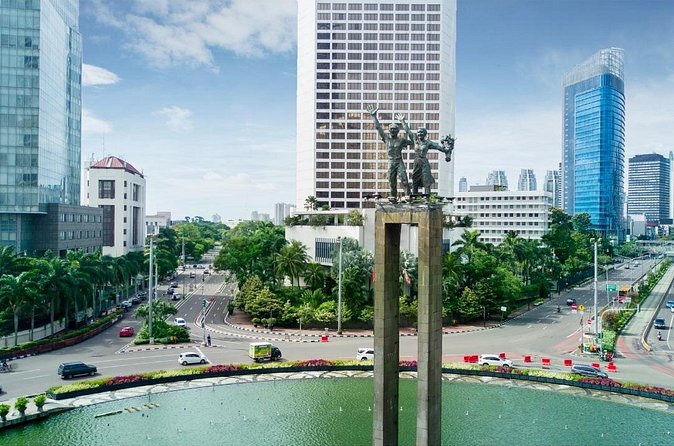 Jakarta Walking Tour with MRT and Multilingual Guide - Is $92 a Fair Price for Two People?