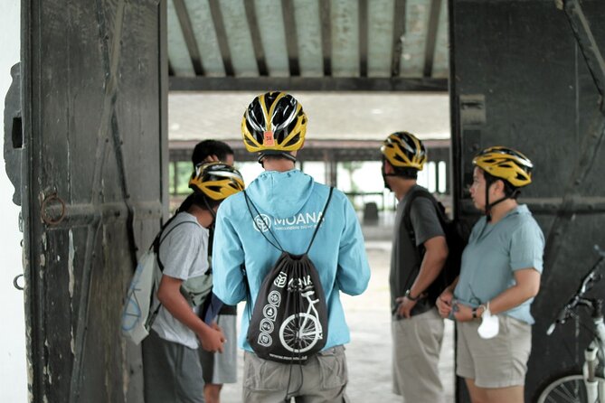 Jogja Hidden Gems - Cycling Tour - Kampung streets and the value of local context