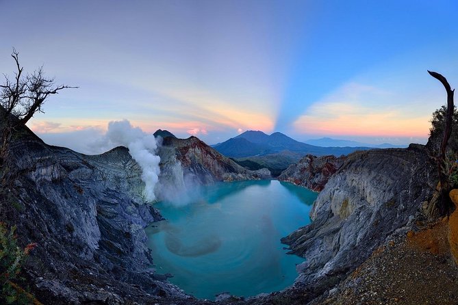 Kawah Ijen Blue Fire Tour - Share Package - Group size, fitness, and comfort