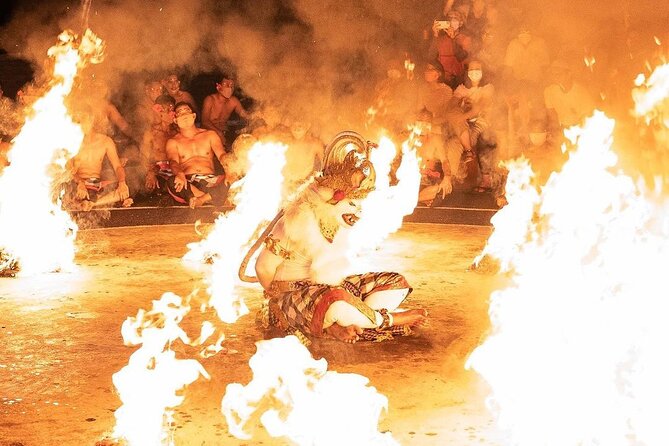 Kecak and Fire Dance Ticket at Uluwatu Temple - Arriving at Uluwatu Temple Before Sunset