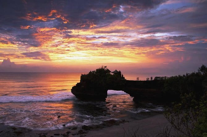 Kuta Half Day Tour - Discovery Shopping Mall beside the beach