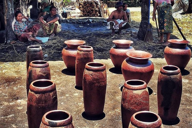 Kuta Tour (South Of Lombok Beutiful Tour) - Sade or Ende, a look at Sasak traditional homes