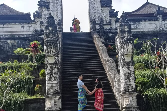 Lempuyang Temple Gate Heaven Tirta Gangga Private Guided Tour - Ujung Water Palace adds a second side of Karangasem
