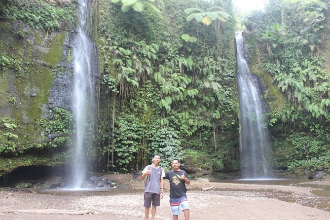 Lombok Private Tour Waterfall And Traditional Village Including Beach - A full Lombok day from the hotel lobby