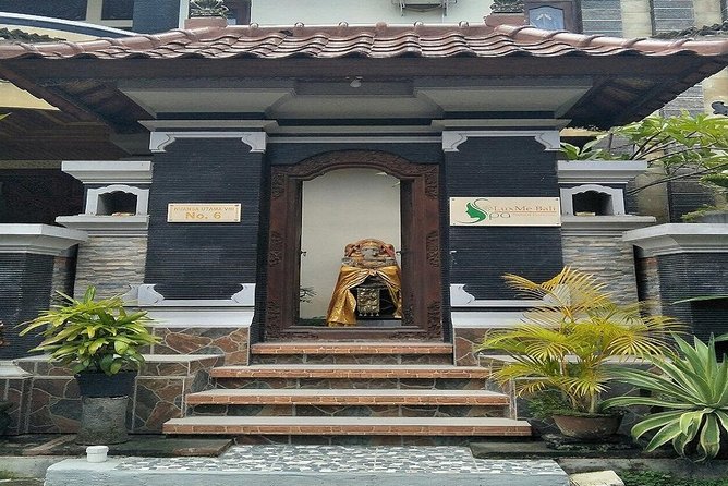 LuxMe Bali Four Hands massage with Hotel Transfer - The welcome drink sets a gentle pace