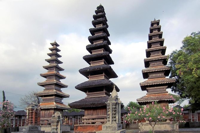Mataram Lombok Historical City tour - Islamic Center Mosque, Mataram’s grand modern landmark