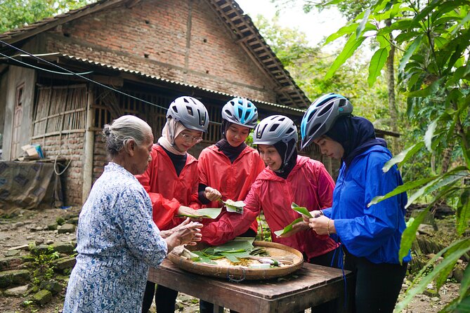 Menoreh Village Cycling - Starting at the MOANA Basecamp