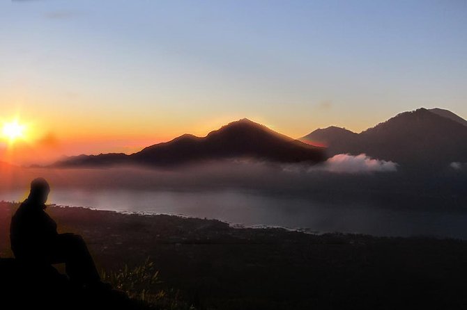 Mount Batur Sunrise Trekking Private All Inclusive - Walking Mount Batur before sunrise
