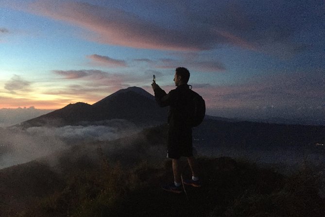 Mount Batur Sunrise Trekking Private All Inclusive - A simple breakfast above an active volcano