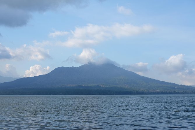 Mount Batur Sunrise Trekking Private All Inclusive - What to pack for the mountain