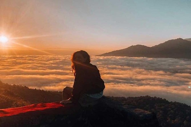 Mount Batur Sunrise Trekking With Guide & Breakfast - Why Mount Batur works as a sunrise outing
