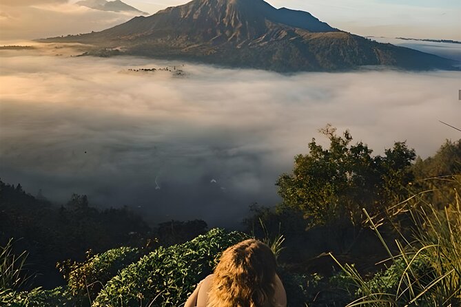 Mount Batur Sunrise Trekking with Natural Hot Spring - Sunrise at the Summit Crater Around 6:15 AM