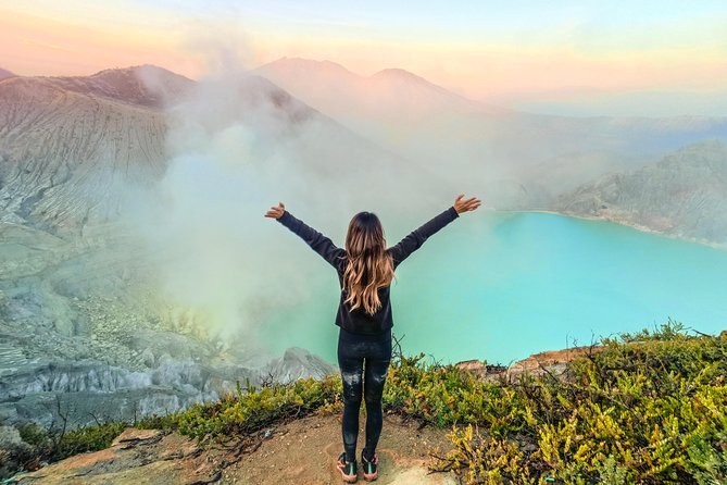 Mount Ijen Blue Flame Tour from Bali - Seeing blue fire at around 4am
