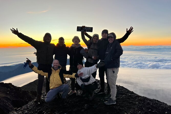 Mount Rinjani 3D2N Private Trek – Summit, Crater Rim & Hot Spring - Day two: the 3:00 AM summit climb