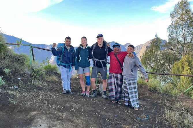 Mount Rinjani Summit Trek Full Sunrise Point (2D-1N) - Getting to Senaru and handling your luggage