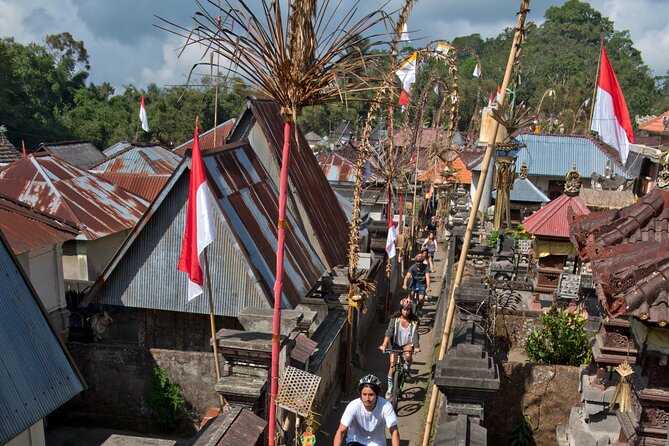 Mountain Cycling Tour - The early pickup and journey into central Bali